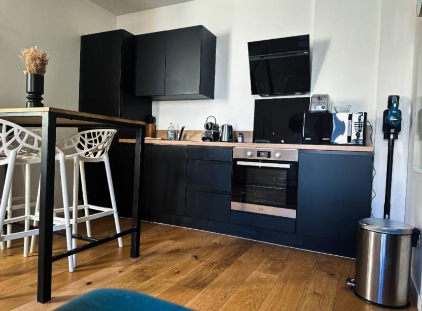 The Sunny ¤ Terrasse ¤ Proche Centre ¤ Parking ¤ Wifi Daire Amiens Dış mekan fotoğraf